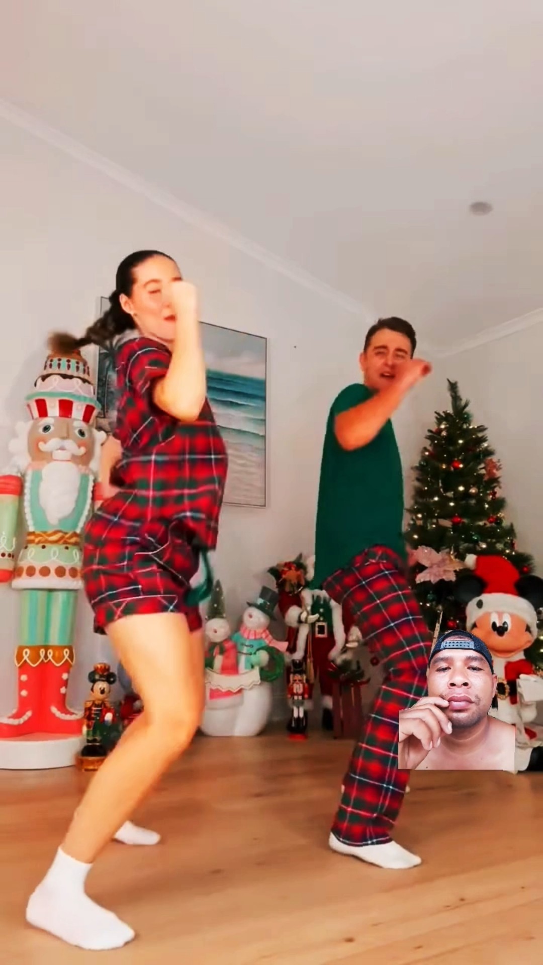 APT = DANCE CRISTMAS ADITION #dance #merrychristmas #dancechallenge #music #christmas